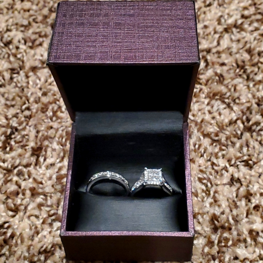 1 1/2 Carat Princess Cut Bridal Set